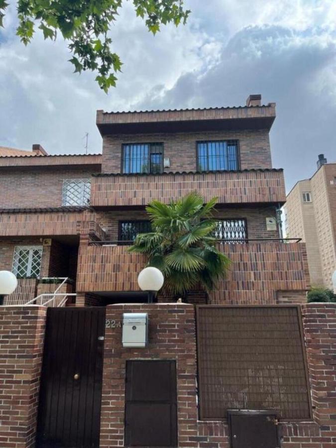 C5 Apartamento Lujo, Zona Exclusiva De Chamartin Madrid Eksteriør billede